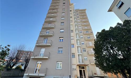 Alloggio di 76 mq in palazzo ristrutturato 