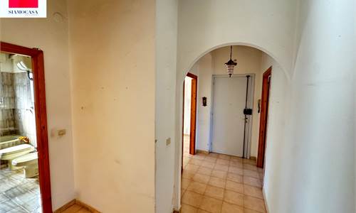 Appartamento di circa 80 mq con cantina e box auto